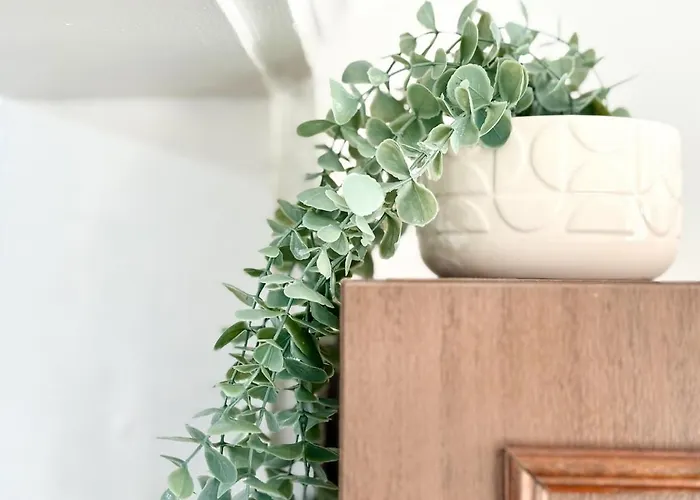 Seaside 2br Apartment *