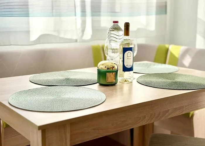 Seaside 2br Апартаменты *